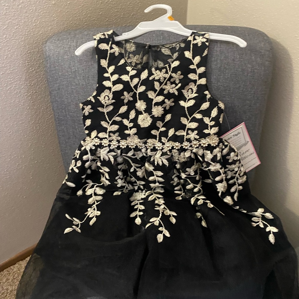 BNWT size 3t dress